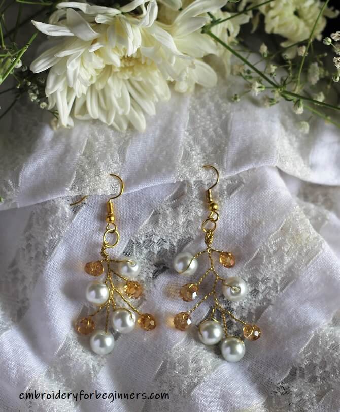 pearl and beads earrings