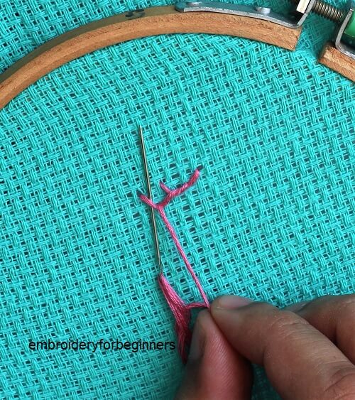 4. making the knotted cretan stitch